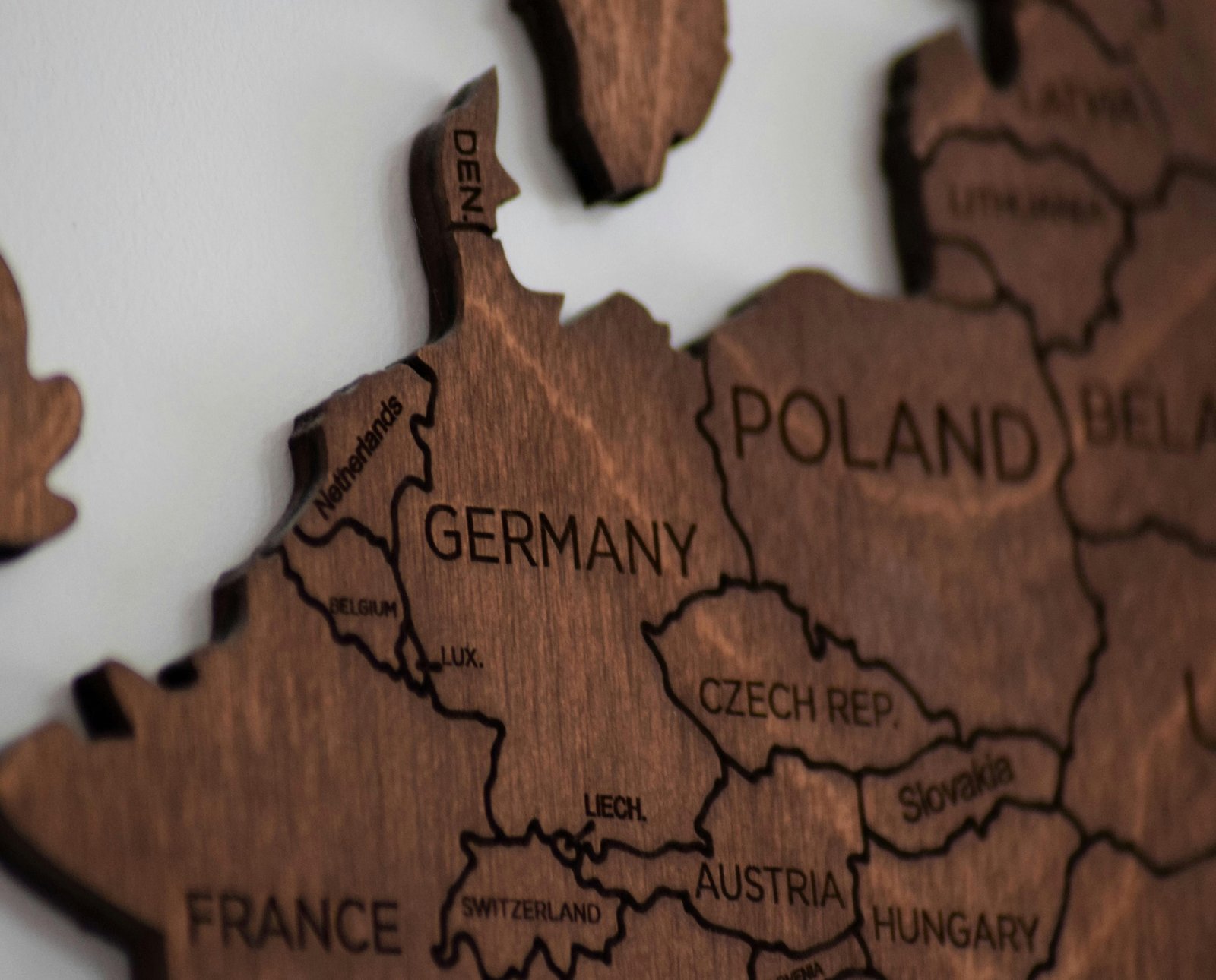 The Rise of Blockchain Technology in Korean Business and Its Impact on Vienna, Austria